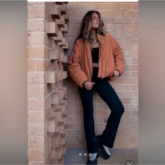 FP Movement Free People NWT Outpost Bomber Jacket Size XL in Bright Cedar
Combo - Picture 3 of 11